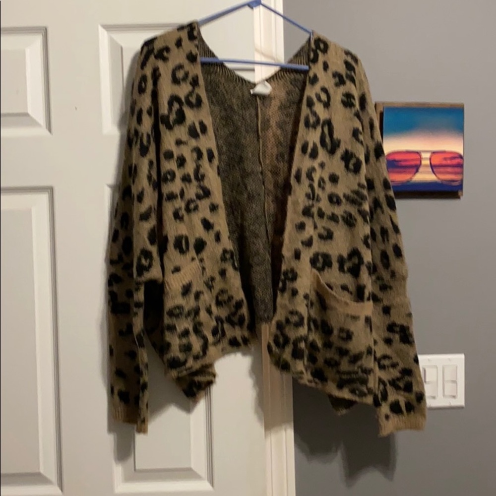 Soft Leopard Cardigan